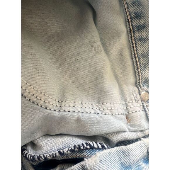 Y2K Wrangler boyfriend light Wash Jean size 4 - Picture 4 of 12